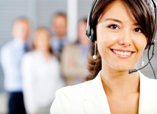 Tout savoir sur le métier d’hôtesse d’accueil !