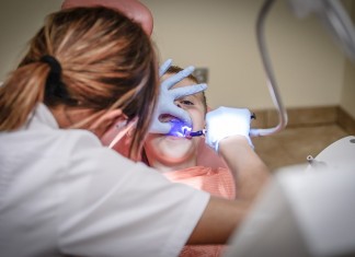 Le dentiste : aux secours des maladies dentaires