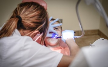Le dentiste : aux secours des maladies dentaires