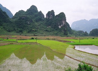 Escapade à Cao Bằng pour voir les villages et les minorités éthniques de la région.