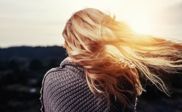 Avez-vous déjà testé l’huile de cobra pour vos cheveux ?