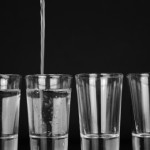 Arrêtez de porter des bonbonnes d’eau pour votre fontaine !