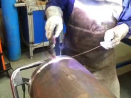 La conception et soudage de structure en métal sur mesure