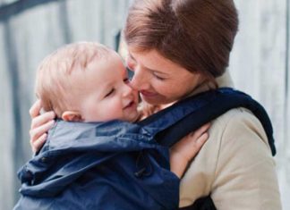 Facilitez-vous la tâche avec les porte-bébés