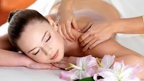 Trois types d’instituts de bien-être indiqués aux femmes à Paris