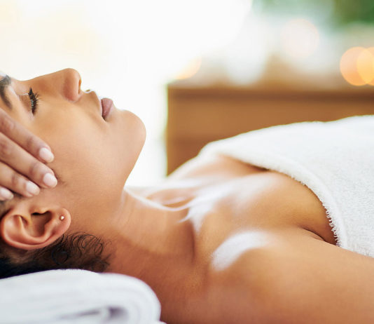 Un bon massage naturiste pour vous détendre