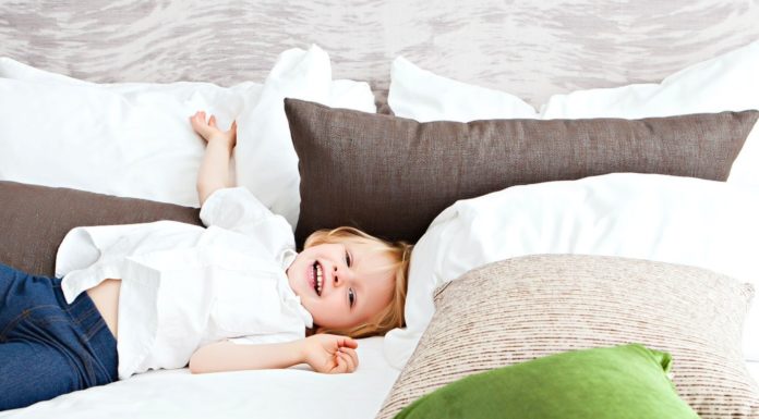 Chambre d’enfant : comment lutter contre les acariens ?