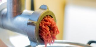 Découvrez les accessoires du hachoir à viande