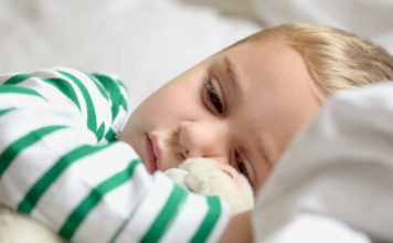 Pourquoi mon enfant n’arrive-t-il pas à dormir seul ?
