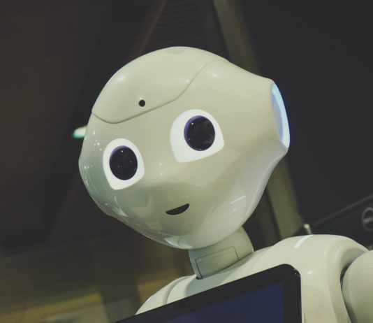 Pourquoi confier la rédaction et publication d’articles à un rédacteur plutôt que l’IA?