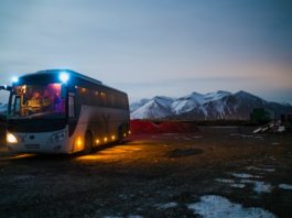 Pourquoi réserver un bus à une centrale autocar pour votre voyage bus