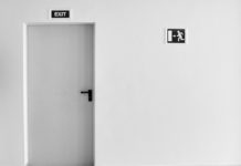 Comment intervenir pour une porte pvc bloquée? porte PVC