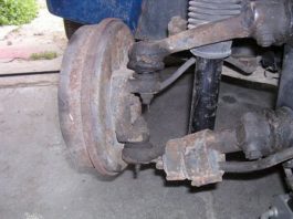 À quoi sert la rotule de suspension d’une voiture? rotules_a