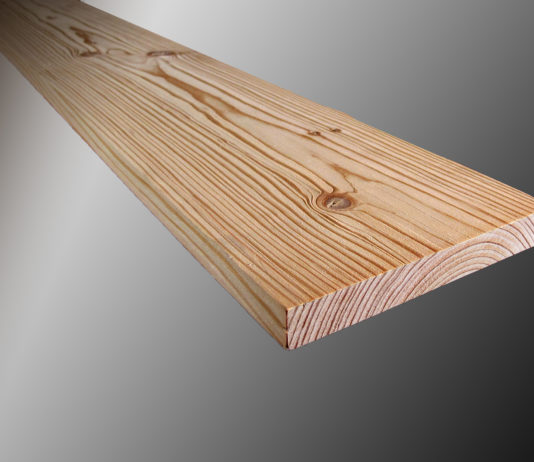 Panneau de bois massif de Mélèze : Un choix résistant Panneau de bois massif de Mélèze