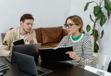 Magazine Famille et Enfants : Un Guide Essentiel pour les Parents Modernes Magazine Famille et Enfants : Un Guide Essentiel pour les Parents Modernes