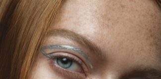 Le magazine mode et photographie en vogue : Une vitrine de style et de créativité Le magazine mode et photographie en vogue : Une vitrine de style et de créativité