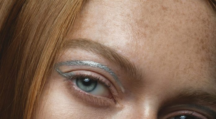 Le magazine mode et photographie en vogue : Une vitrine de style et de créativité Le magazine mode et photographie en vogue : Une vitrine de style et de créativité