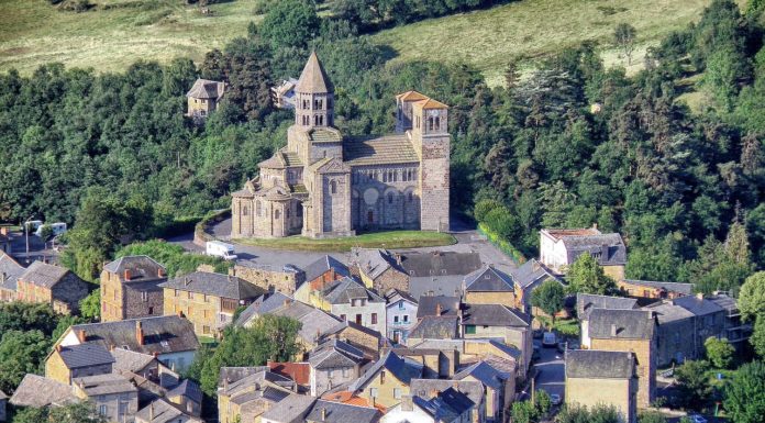 Randan dans le Puy-de-Dôme : Un Patrimoine Historique et Naturel à Découvrir Randan dans le Puy-de-Dôme : Un Patrimoine Historique et Naturel à Découvrir