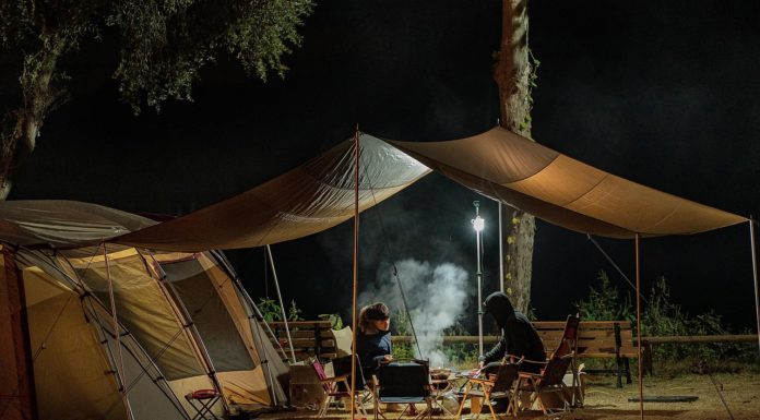 Vacances en Camping avec les Enfants : Conseils et Astuces pour un Séjour Réussi Vacances en Camping avec les Enfants : Conseils et Astuces pour un Séjour Réussi