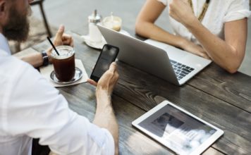 Comment Publier des Articles Sans Avoir un Blog : Développer Votre Visibilité et Votre Autorité en Ligne Autrement Comment Publier des Articles Sans Avoir un Blog : Développer Votre Visibilité et Votre Autorité en Ligne Autrement