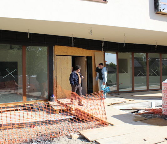 L’Entreprise Travaux Maison : Votre Partenaire Indispensable pour une Rénovation ou une Construction Réussie, de A à Z L'Entreprise Travaux Maison : Votre Partenaire Indispensable pour une Rénovation ou une Construction Réussie, de A à Z