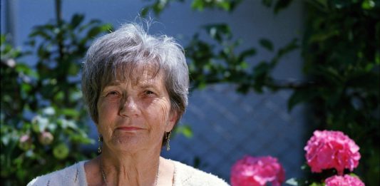 Seniors actifs au top de leur forme : les clés d’un vieillissement épanoui Seniors actifs au top de leur forme.